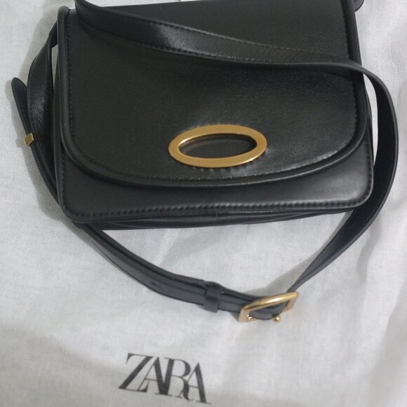 NWT Genuine Leather Crossbody Bag. - Picture 6 of 9